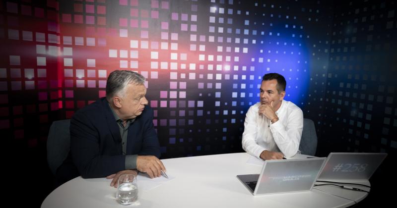 Kockázatos párbeszéd: Orbán Viktor védekezésre és magyarázkodásra kényszerül.
