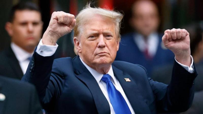 Donald Trump arcképével díszített új pénzérme érkezhet az Egyesült Államokban, amely különleges figyelmet kap a közvéleményben. Az új érme nemcsak a volt elnök politikai örökségének szimbóluma lehet, hanem egy új gyűjtői darab is, amely felkeltette az érd
